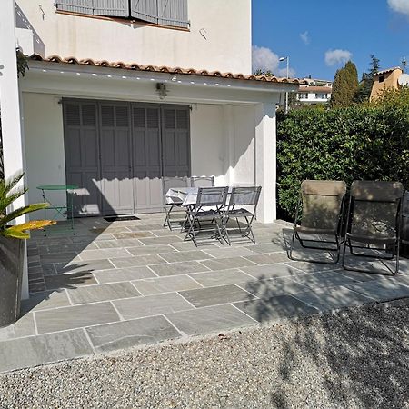 Villa Heliomar Cavalaire-sur-Mer Εξωτερικό φωτογραφία